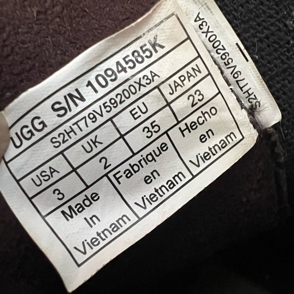 Ugg Joanie bow ankle boot for kids in cognac and dark brown. Size 3 - Picture 9 of 11